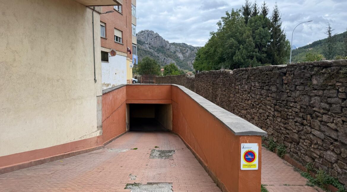 2026.1007.CIST.800.PLZ GAR (3)
